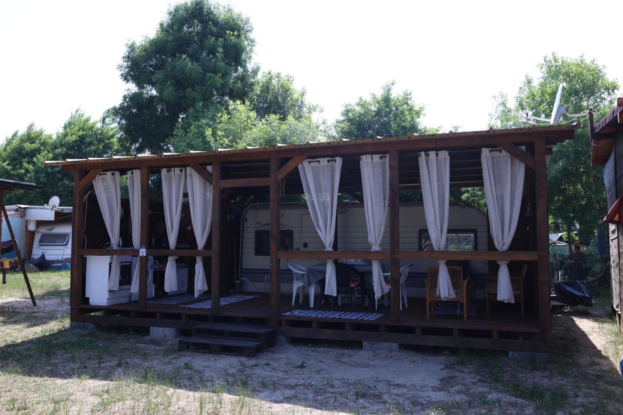Sea Caravan On The Campeggio Kiten (Burgas)