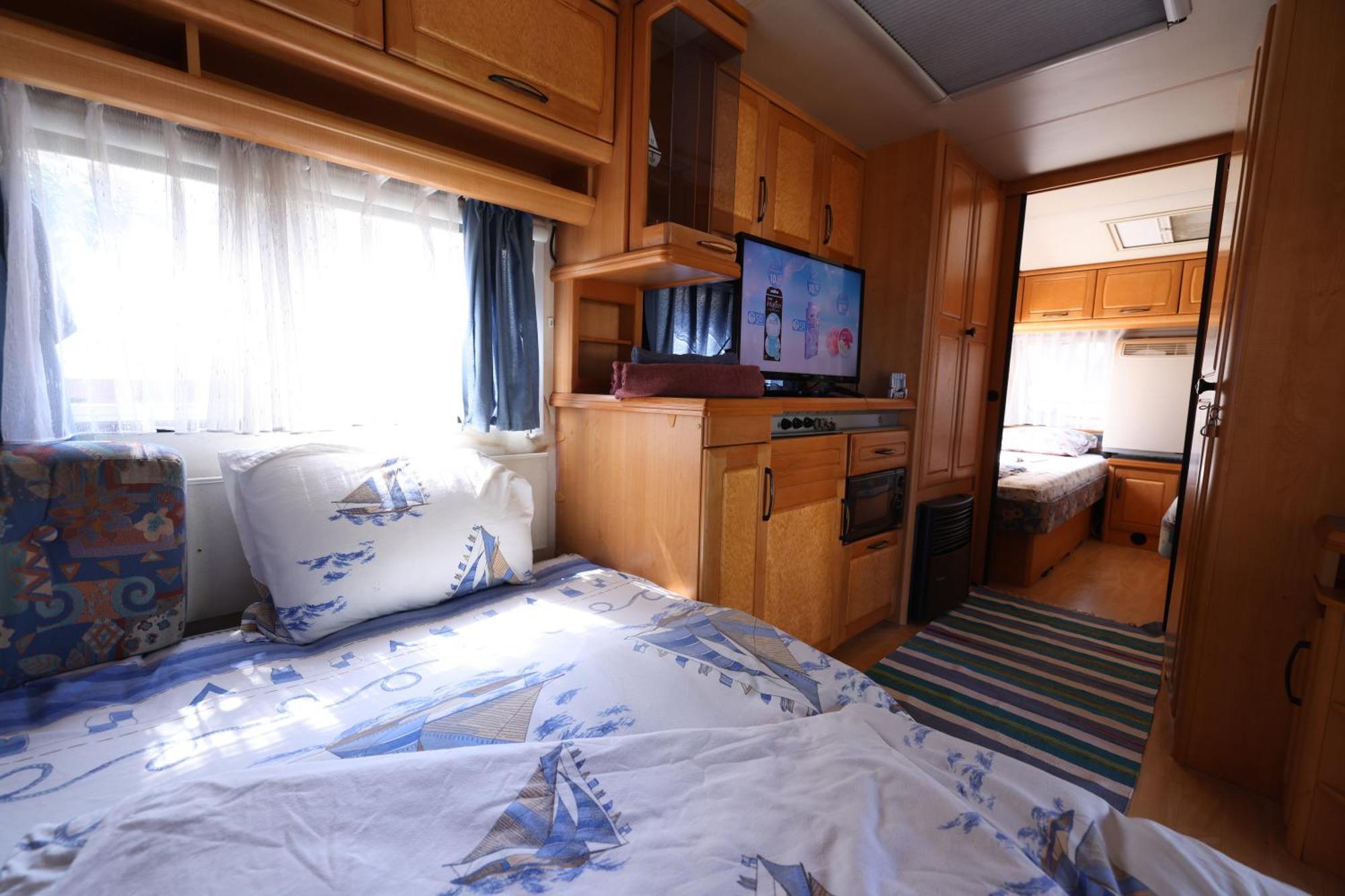 Sea Caravan On The Campeggio *