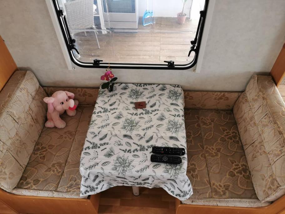 Sea Caravan On The Campingplatz *